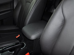 2013款 1.8T 自动 两驱精英版 5座