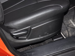 2013款 1.8T 自动 两驱精英版 5座