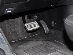 2013款 1.8T 自动 两驱精英版 5座