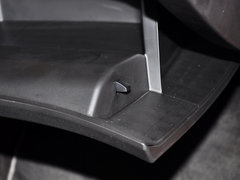 2013款 1.8T 自动 两驱精英版 5座