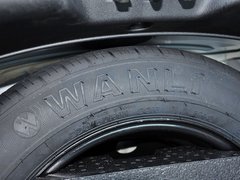 2013款 1.8T 自动 两驱豪华版 5座