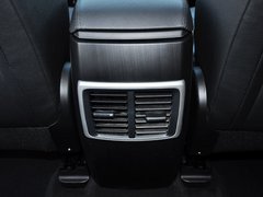 2013款 1.8T 自动 两驱豪华版 5座