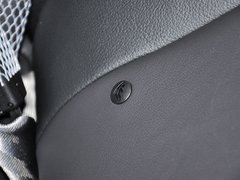 2013款 1.8T 自动 两驱豪华版 5座