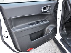 2013款 1.8T 自动 两驱豪华版 5座
