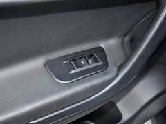 2013款 1.8T 自动 两驱豪华版 5座