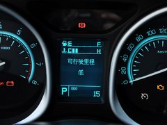 2013款 1.8T 自动 两驱豪华版 5座