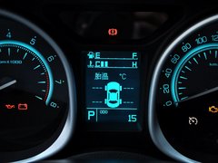 2013款 1.8T 自动 两驱豪华版 5座