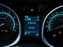 2013款 1.8T 自动 两驱豪华版 5座