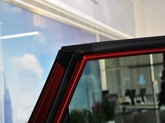 2013款 1.8T 自动 两驱豪华版 5座
