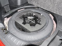 2013款 1.8T 自动 两驱豪华版 5座