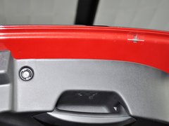 2013款 1.8T 自动 两驱豪华版 5座