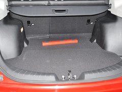 2013款 1.8T 自动 两驱豪华版 5座