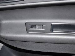 2013款 1.8T 自動 兩驅豪華版 5座