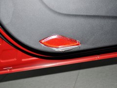 2013款 1.8T 自动 两驱豪华版 5座