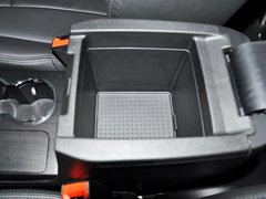2013款 1.8T 自动 两驱豪华版 5座