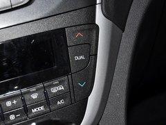 2013款 1.8T 自动 两驱豪华版 5座