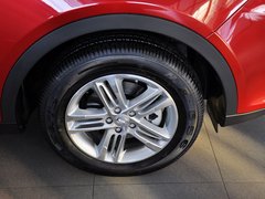 2013款 1.8T 自动 两驱豪华版 5座