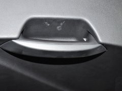 2013款 1.8T 自动 两驱豪华版 5座