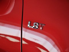 2013款 1.8T 自动 两驱豪华版 5座