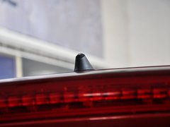 2013款 1.8T 自动 两驱豪华版 5座