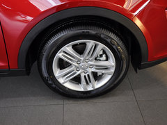 2013款 1.8T 自动 四驱豪华版 5座