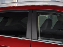 2013款 1.8T 自动 四驱豪华版 5座