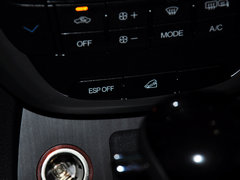 2013款 1.8T 自动 四驱豪华版 5座