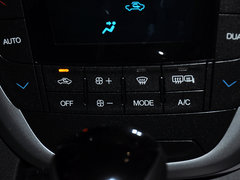 2013款 1.8T 自动 四驱豪华版 5座