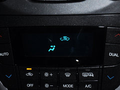 2013款 1.8T 自动 四驱豪华版 5座