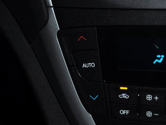 2013款 1.8T 自动 四驱豪华版 5座