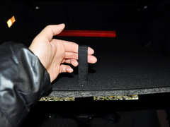 2013款 1.8T 自動(dòng) 四驅(qū)豪華版 5座