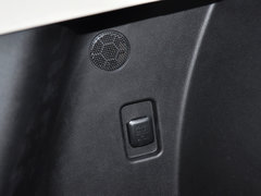 2013款 1.8T 自動(dòng) 四驅(qū)豪華版 5座