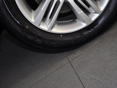 2013款 1.8T 自动 四驱豪华版 5座