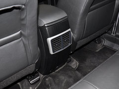 2013款 1.8T 自动 四驱豪华版 5座