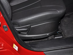 2013款 1.8T 自动 四驱豪华版 5座