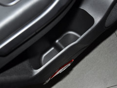 2013款 1.8T 自动 四驱豪华版 5座