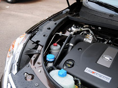 2013款 1.8T 自动 四驱尊贵版 5座
