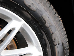 2013款 1.8T 自动 四驱尊贵版 5座