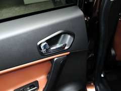 2013款 1.8T 自动 四驱尊贵版 5座