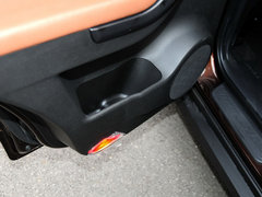 2013款 1.8T 自动 四驱尊贵版 5座
