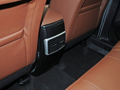 2013款 1.8T 自动 四驱尊贵版 5座