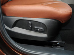 2013款 1.8T 自动 四驱尊贵版 5座