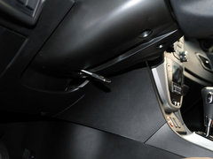 2013款 1.8T 自动 四驱尊贵版 5座
