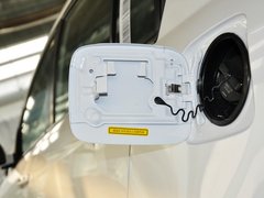 2013款 1.5L 手动 两厢 精英型