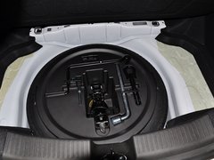 2013款 1.5L 手动 两厢 精英型