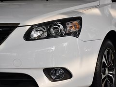 2013款 1.5L 手动 两厢 精英型