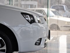 2013款 1.5L 手动 两厢 精英型