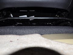 2013款 1.5L 手动 两厢 精英型