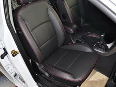 2013款 1.5L 手动 两厢 精英型
