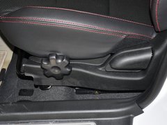 2013款 1.5L 手动 两厢 精英型